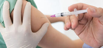 A pesar de los riesgos, el 60% de los estadounidenses  dice que puede posponer la vacuna antigripal o no ponérsela este año