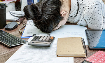 Analfabetismo Financiero es lo que Realmente está Detrás de la Crisis de Deudas Estudiantiles en los Estados Unidos
