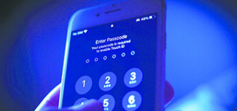 Una Simple Función del iPhone Ayuda a los Delincuentes a Robar Todos los Datos del Móvil