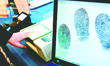 USCIS Facilitará a Inmigrantes la Recolección de Datos Biométricos a Través de un Servicio Móvil