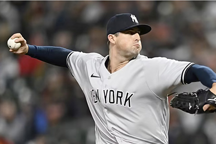 Clay Holmes, de los New York Yankees, ha sido el mejor cerrador de MLB